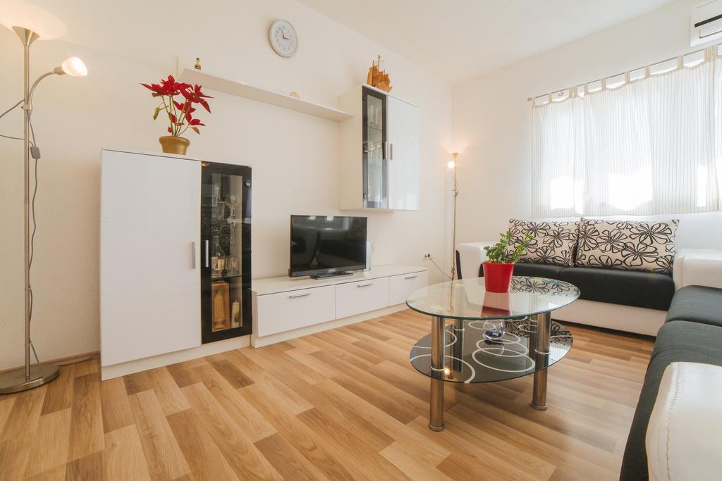 דוגי ראט Apartment Chiara מראה חיצוני תמונה